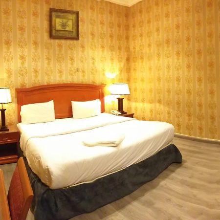 Qasr Al Khalij Hotel ריאד מראה חיצוני תמונה